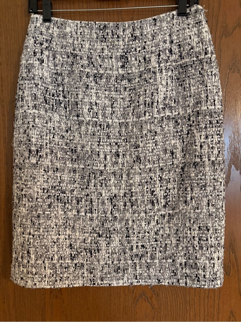 Oscar de la Renta Black and White Tweed Pencil Skirt